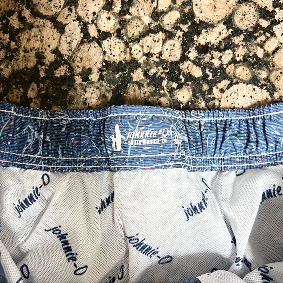Johnnie O Swim Trunks Mens Size XL Beach Lined Blue Leaf Print Swim - Picture 5 of 7